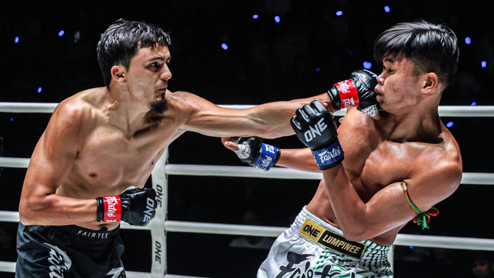 Alaverdi Ramazanov thi đấu